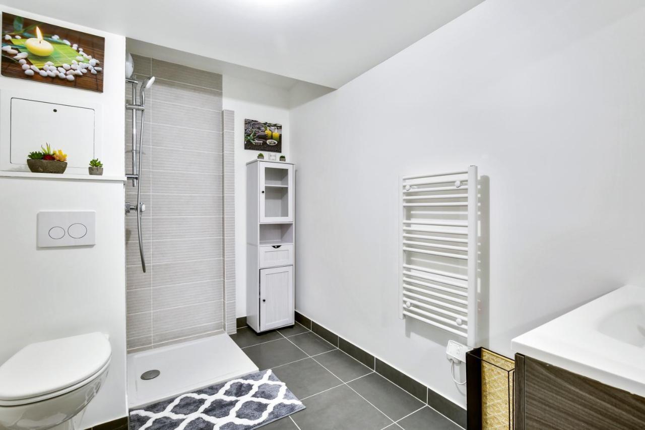 בזונס Chic Studio Near Paris - La Defense מראה חיצוני תמונה